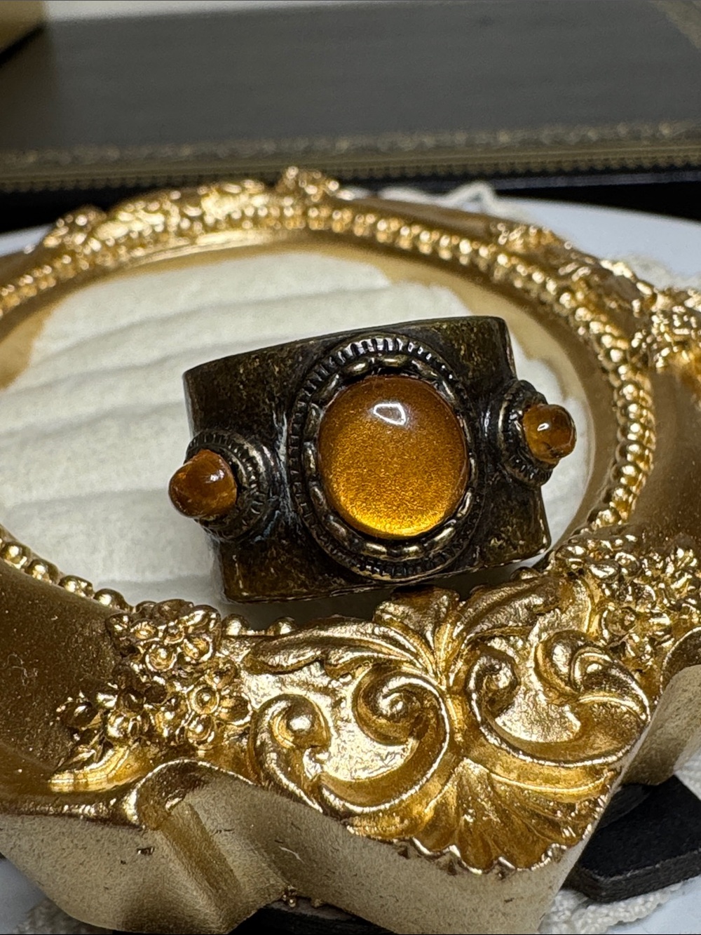 Nina Ricci Vintage Etruscan Brass Ring 7.5